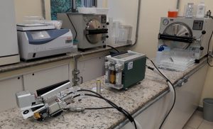 Irga, Autoclaves e Centrífuga