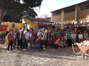 Festa Junina do Polo de Envelhecimento, realizada no dia 23 de junho de 2023. Foi uma atividade de Extensão do Polo Interdisciplinar de Ensino, Pesquisa e Extensão sobre o processo de envelhecimento da Universidade Federal de Juiz de Fora, sendo uma tarde de alegria contagiante, danças animadas e muita diversão para encerrar o semestre em grande estilo!