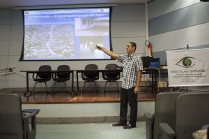 Minha escola sustentável, foi um dos temas discutidos pelo professor Celso Bandeira (Foto: Alexandre Dornelas)
