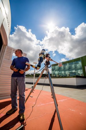 Após a visita ao Planetário, é possível conhecer outros espaços do Centro, como o Observatório Astronômico (Foto: Ciro Cavalcanti)