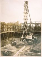 Registro da construção do teatro, obra realizada pela Companhia Pantaleone Arcuri (Foto: Arquivo)