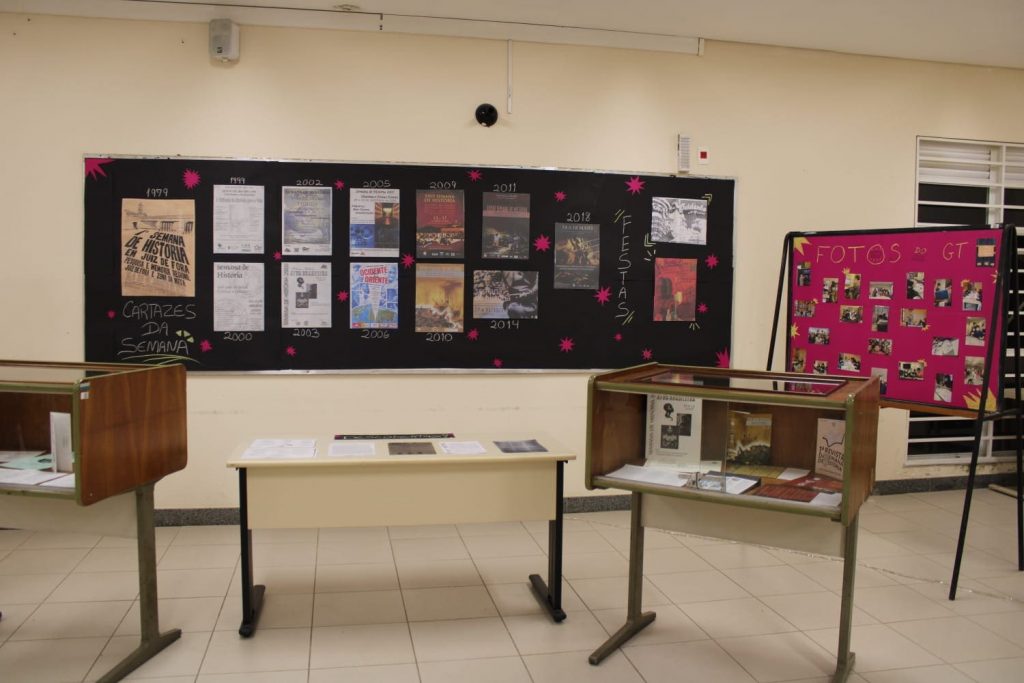 Exposição do grupo na XLI Semana de História Exposição do grupo na XLI Semana de História