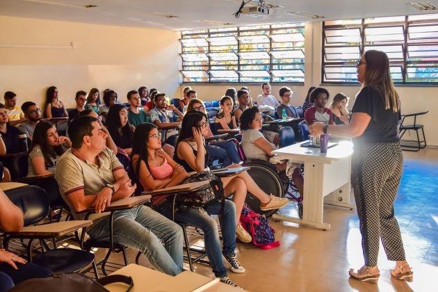 8ª Semana da Facc promove integração entre teoria e prática