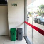 Coletores de resíduos – Portaria da sede administrativa
