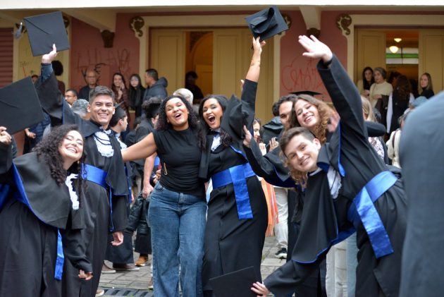 UFJF celebra a formação de mil novos profissionais