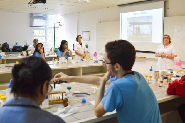 Evento debate experiências dos programas de pós-graduação profissionais