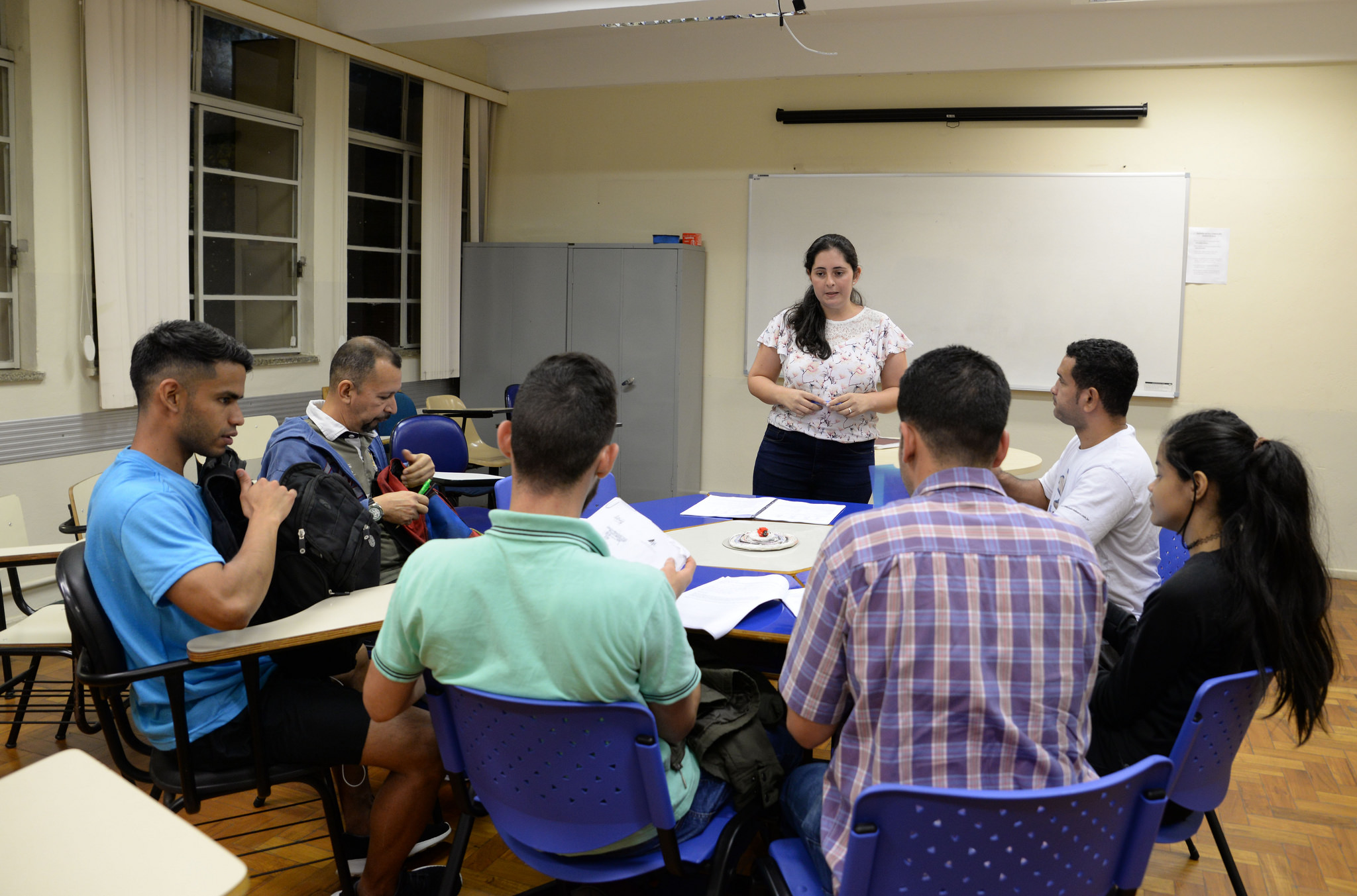 Programa Boa Vizinhança abre inscrições em cursos gratuitos de idiomas para a comunidade