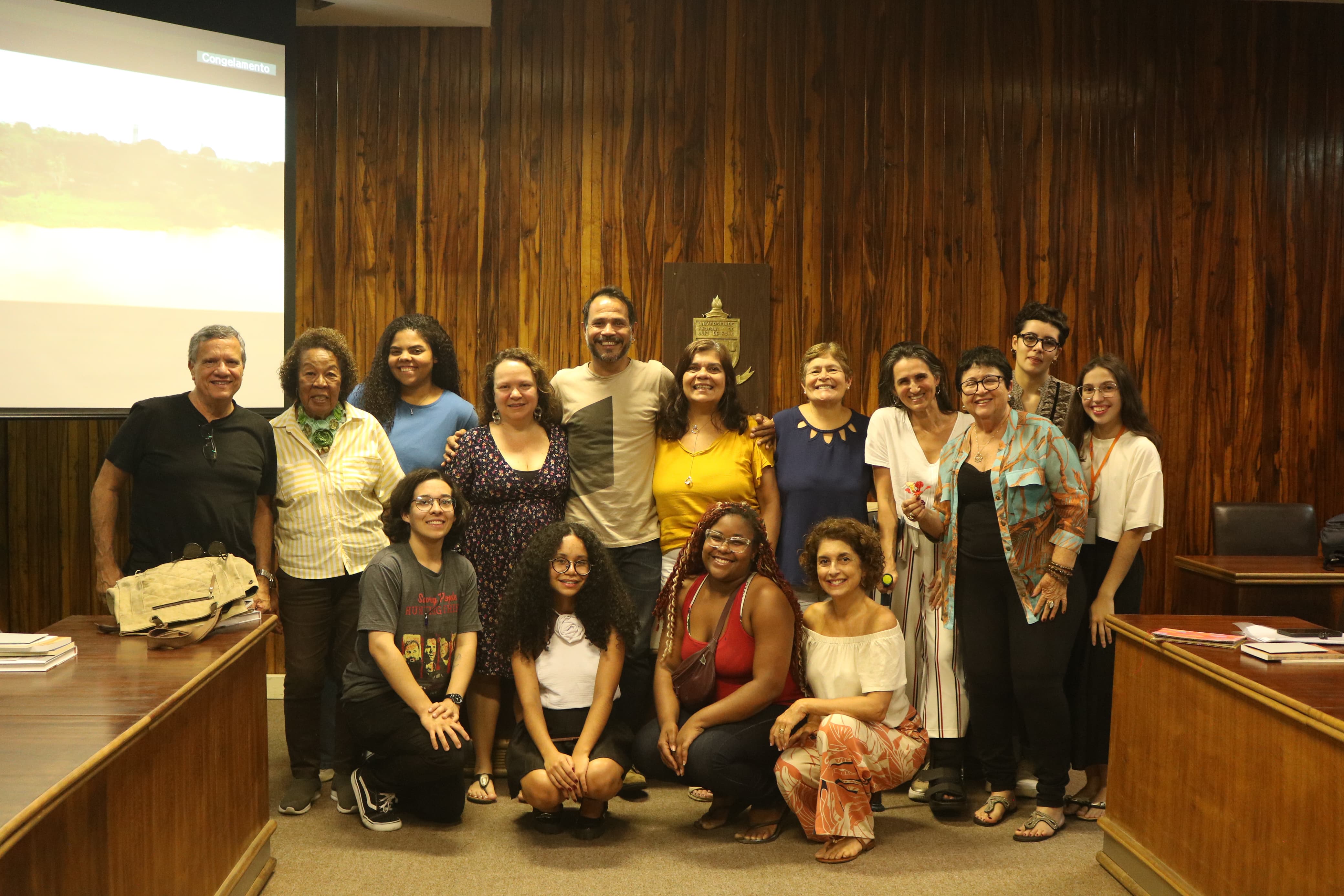 Editora UFJF realiza oficina de poesia imagética com o poeta rondoniense Elizeu Braga