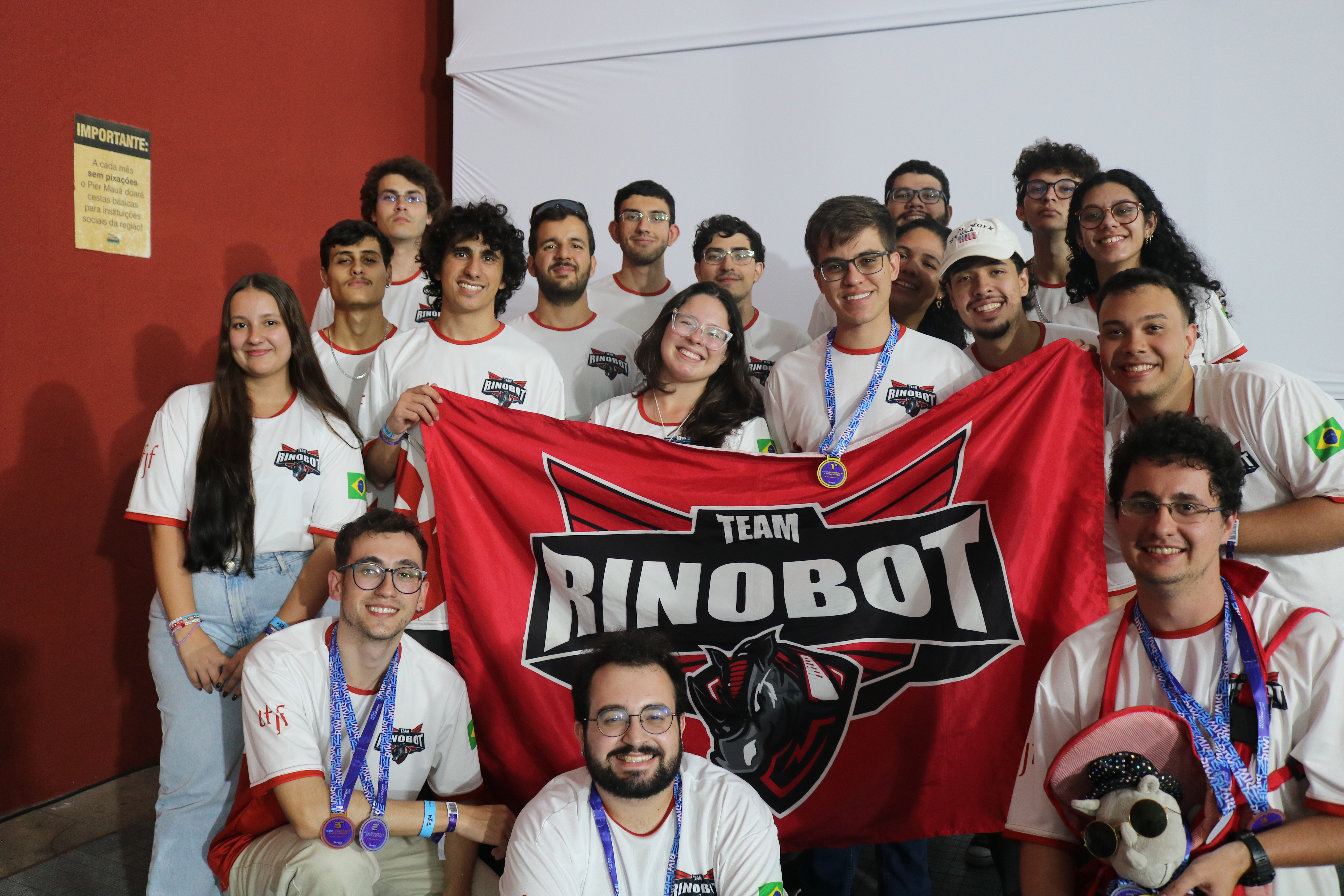 RINOBOT/ENGENHARIA/UFJF NA Rio Innovation Week Robotics