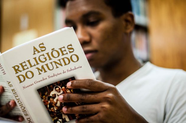 Biblioteca cria clube literário para incentivar leitura e encontros entre a comunidade acadêmica