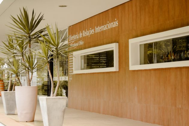 Inscrições abertas para curso de português para estrangeiros