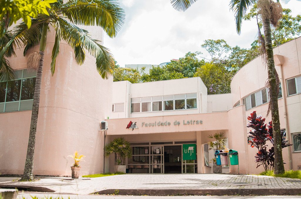 Faculdade de Letras - Site Institucional da Faculdade de Letras da ...