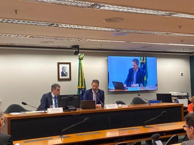 Trabalho de Educação Física da UFJF-GV é premiado em concurso nacional na Câmara dos Deputados