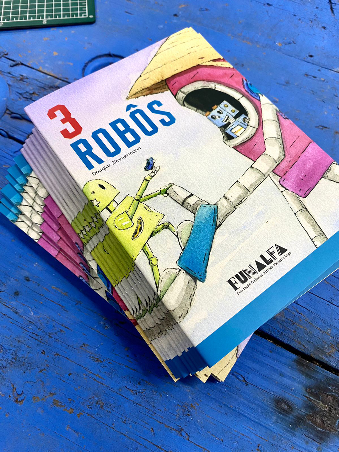 Forum da Cultura recebe lançamento do livro infantil “3 Robôs”, do escritor e artista visual Douglas Zimmermann