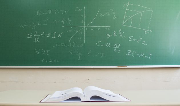 Workshop reúne pesquisadores na UFJF para discutir ensino de Física 