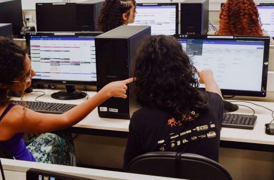 Alunos do curso de Cinema terão acesso a software usado em grandes produções