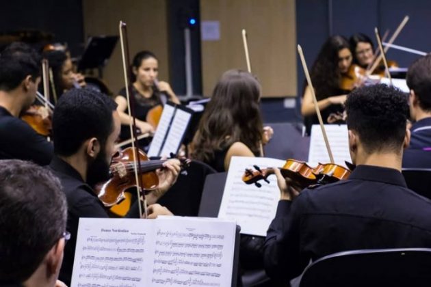 Orquestra Acadêmica da UFJF realiza concerto em Rio Pomba