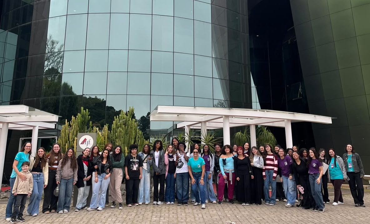 II Encontro das Meninas no Mundo Digital promove um dia de descobertas e experiências na UFJF