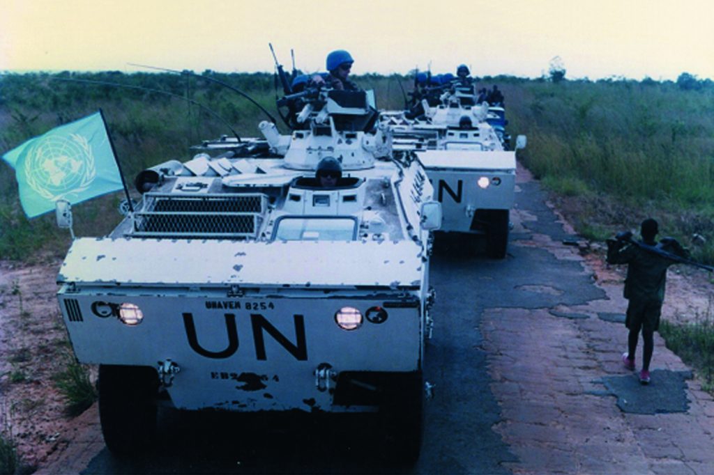 Mostra Fotográfica Relembra Missão De Paz Em Angola - Notícias UFJF