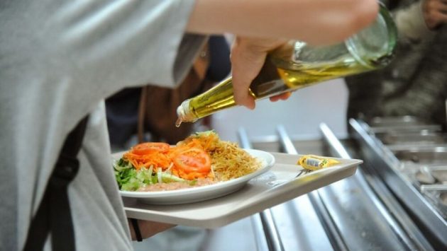 RU Centro terá atendimento exclusivo no almoço e entrega de kit lanche até sexta, 27