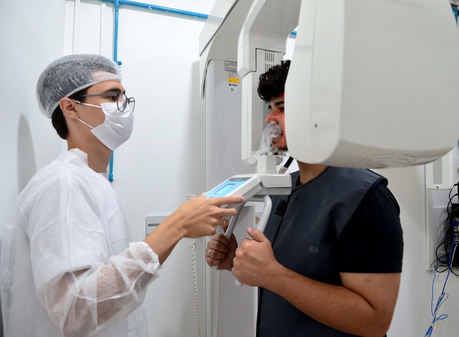 Faculdade faz exames odontológicos gratuitos para 800 pacientes por ano