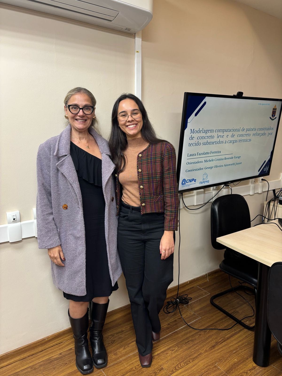 Modelo inovador para avaliar painéis de concreto em altas temperaturas – Laura Fazolatto, mestranda do PEC