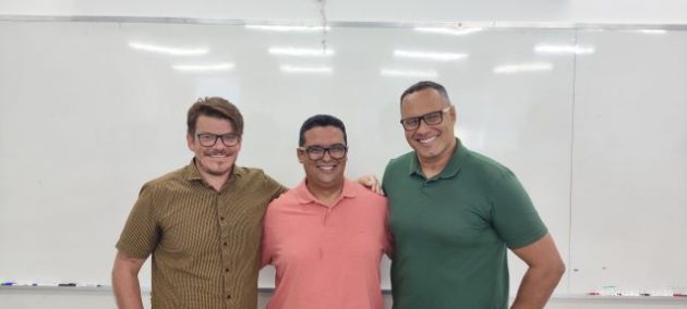 Estudo compara ensino tradicional e uso de tecnologias digitais nas aulas de Biologia