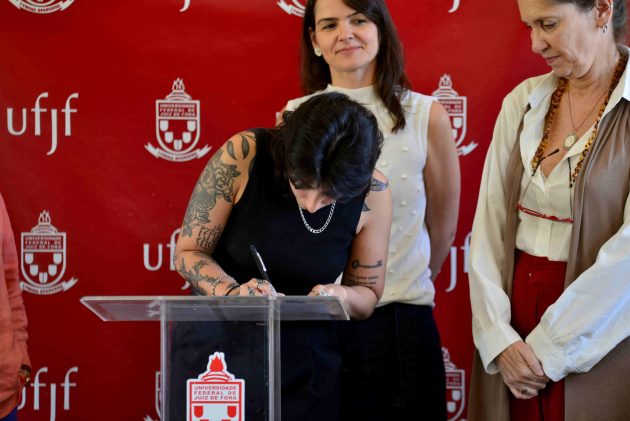 Três novos docentes tomam posse