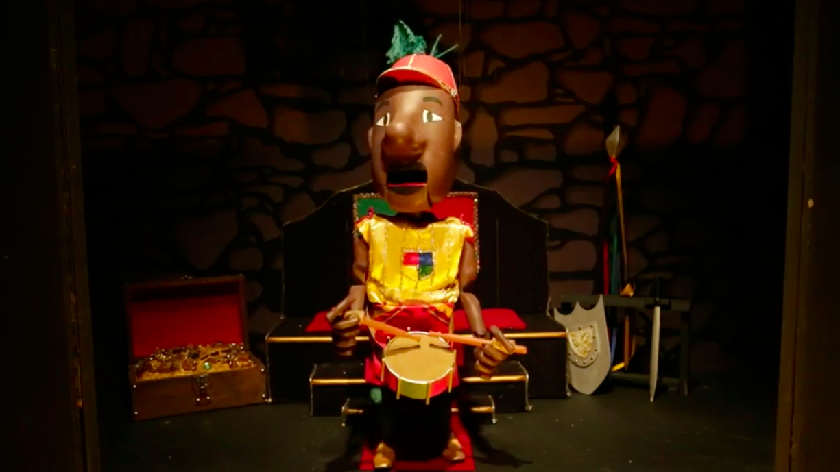 Marionete personagem do espetáculo "Cabaret dos seres da Ribalta".