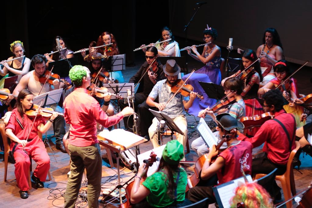 Com entrada franca, Orquestra Sinfônica Pró-Música/UFJF realiza Concerto de Carnaval no Cine-Theatro Central
