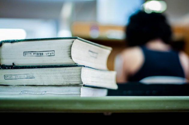UFJF estabelece novas regras para pendências nas Bibliotecas
