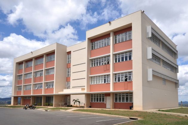 Faculdade de Economia celebra 85 anos de história e formação