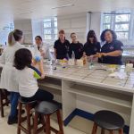 Estudantes do polo de Bicas participam da organização do ICE de Portas Abertas na UFJF Estudantes do polo de Bicas participam da organização do ICE de Portas Abertas na UFJF