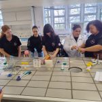 Estudantes do polo de Bicas participam da organização do ICE de Portas Abertas na UFJF Estudantes do polo de Bicas participam da organização do ICE de Portas Abertas na UFJF