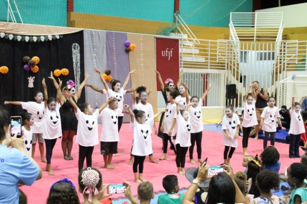 Projeto Iniciação à Ginástica promove festival em GV