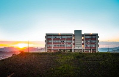 Faculdade de Economia realiza curso para profissionais da educação e saúde