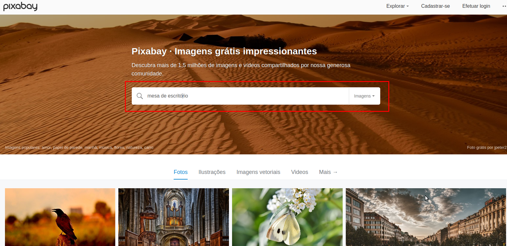 Imagem da página inicial do site Pixabay com a barra de busca em destaque.